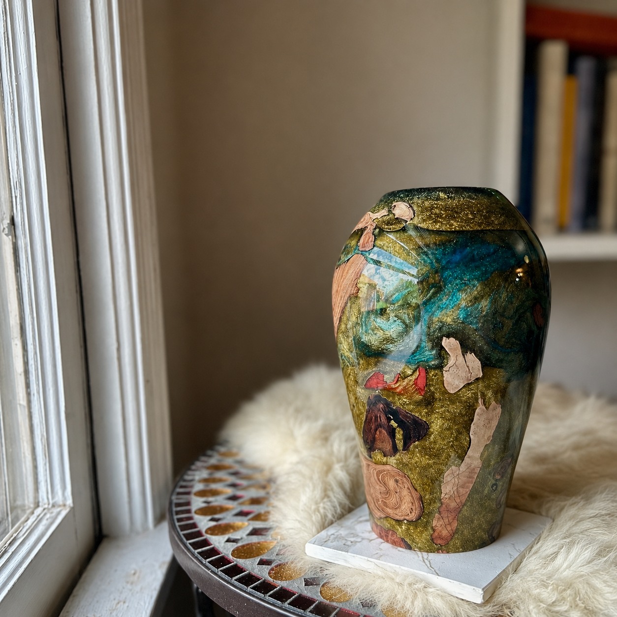 Recent wood and resin turned form